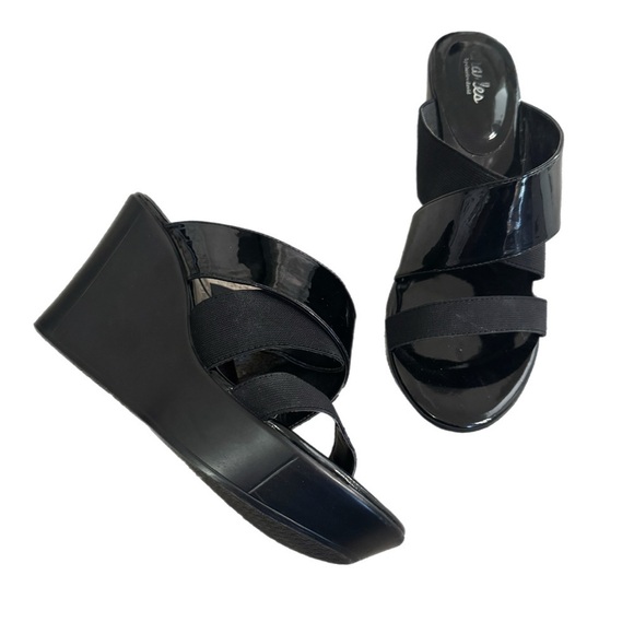 Charles David Black Platform Wedge Shoes with Elastic Straps - Picture 1 of 7